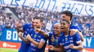 Jadwal Bola Malam Ini: Atletico vs Arsenal di UCL, Persib Bandung Siap Tantang Bhayangkara di SCTV-Indosiar