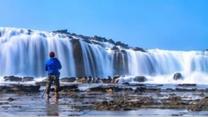 Jalur hiking ke Pantai Karang Taraje: Rute Utama dan Titik Penanda