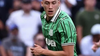 Jay Idzes Bawa Sassuolo Imbang 0-0 Lawan Fiorentina, Raih Man of the Match di Serie A 2025/2026