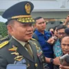Jenderal (Purn) Dudung Abdurachman Dilantik sebagai Kepala Staf Kepresidenan oleh Presiden Prabowo