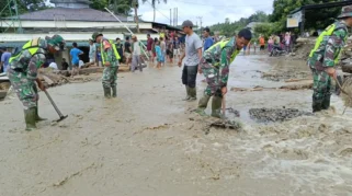 Jeritan Warga Aceh Tengah Pascabanjir Bandang: Ekonomi Lumpuh, Anak‑anak Belajar di Tenda