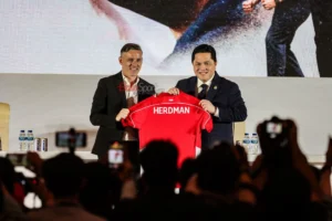 John Herdman Ungkap Rencana Pembentukan Dream Team Timnas Indonesia, Soroti Potensi Dony Tri, Beckham Putra, dan Rizky Ridho