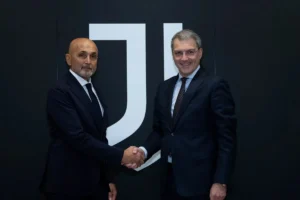 Juventus Target Tiga Veteran sebagai Hadiah Kontrak Baru Spalletti