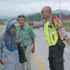Kakek Tutup Jalan di Sidokare Asri Demi Keselamatan Cucu, Konflik Mereda lewat Mediasi