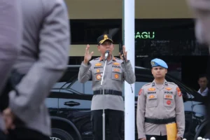 Kapolres Kotamobagu AKBP Irwanto Urus SIM Tanpa Jalur Khusus, Tunjukkan Teladan Pelayanan Publik