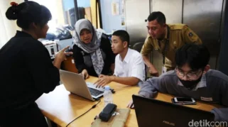 Kemenaker Siapkan Program Pelatihan Kerja Difabel Mulai 2026