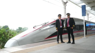 Kemenkeu Ambil Alih Saham KCIC, Operasional Kereta Cepat Jakarta‑Bandung Tetap di KAI