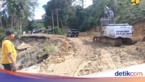 Kementerian PU Perbaiki 21 Titik Jalan Cikopo‑Sadang Usai Aduan Warga