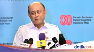 Kepala BGN Jelaskan Urgensi Pembelian Motor Listrik untuk Operasional SPPG di Daerah Sulit Dijangkau