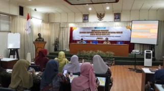 Kepala Dinas Pendidikan Jombang Bersama BBPMP Jatim Pantau Pelaksanaan TKA SD di Jombang