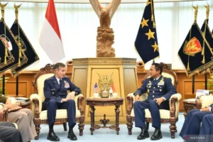 Kerja Sama Pertahanan Indonesia-AS Tak Konsultasi dengan DPR, Pemerintah Tegaskan Tidak Ada Kebijakan Bebas Terbang