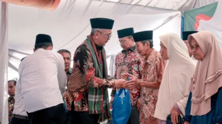 Khutbah Jumat Tekankan Zakat sebagai Landasan Masyarakat Adil dan Peduli