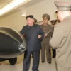 Kim Jong Un Tekankan Tidak Ada Provokasi, Lanjut Uji Mesin Rudal Padat Baru