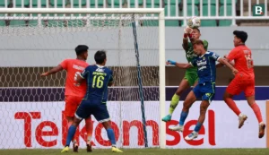 Kiper Persib Bandung Pecahkan Rekor Clean Sheet Liga 1, Melewati Andritany