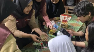 KKN Mahasiswa Unmuh Jember Gelar Bimbingan Belajar Gratis untuk Anak PAUD dan SD