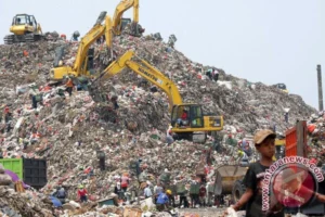 Kompensasi Tak Setimpal, Warga Bantargebang Menanggung Risiko Besar