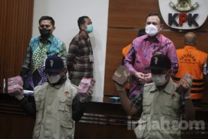 KPK Periksa Kadis SDABMBK Bekasi, Sita Uang Diduga Hasil Suap