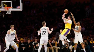 Lakers vs Jazz: Kemenangan Besar Lakers Tutup Musim Regular 2025-26 sebagai Seed Keempat Barat