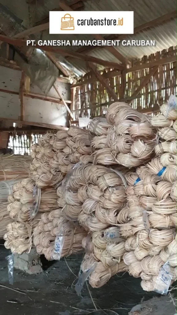 Langkah pertama: Memilih bahan baku rotan berkualitas