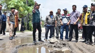 Lansia Tutup Sepihak Jalan di Sidokare, Sidoarjo Pecah Konflik Warga