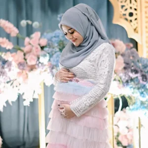 Lindi Fitriyana Pamer Baby Bump, Rumor Hamil Sebelum Nikah Kembali Merebak