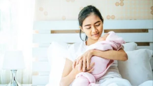 Luar Biasa! Ibu 60 Tahun di Vietnam Lahirkan Bayi Sehat, Simak Kisah Harunya