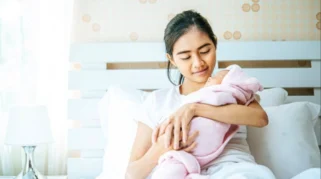 Luar Biasa! Ibu 60 Tahun di Vietnam Lahirkan Bayi Sehat, Simak Kisah Harunya