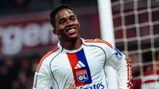Lyon Gagal Raih Kemenangan atas Angers, Krisis Endrick Membayangi Ambisi Champions League