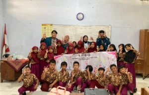 Mahasiswa KKN RPL Unmuh Jember Tanamkan Cinta Budaya Jawa Sejak Dini di TK Al Hikmah Ngawi