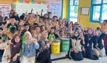 Mahasiswa KKN RPL Unmuh Jember Tanamkan Kepedulian Lingkungan Sejak Dini Melalui Pengumpulan Bank Sampah