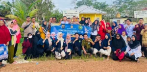 Mahasiswa KKN Unmuh Jember Semarakkan Market Day TK Trate Mas di Momen Hari Kartini