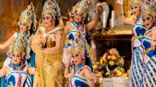 Makna Simbolik Gerakan dalam Tarian Seblang Olehsari: Perspektif Historis