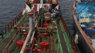 Malaysia Tahan Dua Kapal Tanker Transfer BBM Ilegal di Perairan Penang, 22 Awak Kapal Termasuk WNI Ditangkap