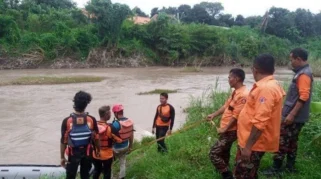 Mandi di Sungai Garahan, Pria 35 Tahun Terseret Arus dan Masih Hilang