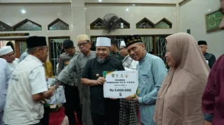 Masjid sebagai Pusat Pemberdayaan Ekonomi dan Sosial di Cirebon
