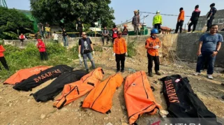 Mayat Wanita Ditemukan di Rumah Warga Bekasi, Luka Gorok pada Leher Menjadi Fokus Penyidikan