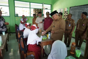 MBG Prasmanan Uji Coba di Kota Malang, 1.600 Porsi SPPG Gadang Disambut Antusias Siswa