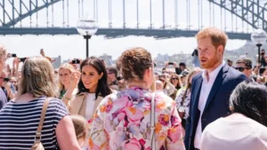 Meghan Markle dan Pangeran Harry Kunjungi Australia Naik Pesawat Komersil, Jadi Juri Tamu MasterChef