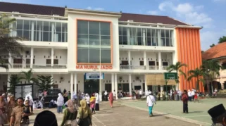 Menag Kunjungi Ponpes Nurul Jadid Paiton Probolinggo, Soroti Peran Pesantren dalam Pemberdayaan
