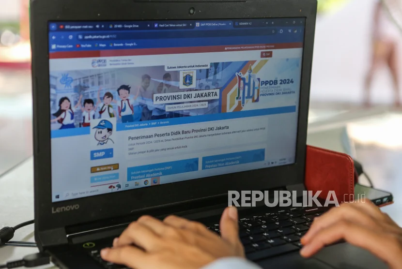 Mengakses Bantuan Profesional Secara Online
