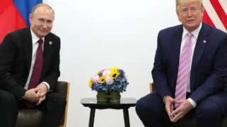 Menlu Iran Bertemu Putin Bahas Gencatan Senjata dengan AS