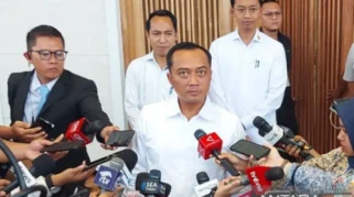 Mensesneg Tegaskan Tidak Ada Reshuffle Kabinet, Evaluasi Kinerja Menteri Terus Berlanjut