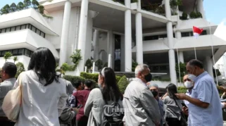 Menteri PU Ungkap Dampak Gempa Sulut: Kaca Gedung Pecah hingga Longsor