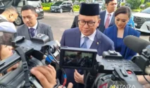 Menteri Sosial dan Wakil Menteri Sosial Tiba di Istana dengan Mobil Listrik, Tanda Dukungan Terhadap Energi Bersih