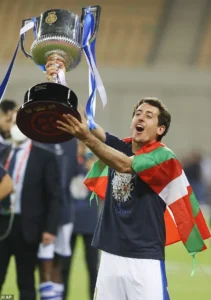 Mikel Oyarzabal Bawa Real Sociedad Menang di Final Copa del Rey 2026