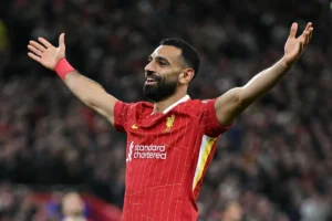 Mohamed Salah cedera di Anfield, Terancam Absen Hingga Akhir Musim dan Akhiri Karier di Liverpool