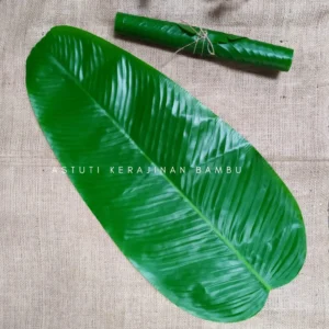 Momen Daun Pisang Gantikan Wadah Plastik, Tapi Ada Syaratnya