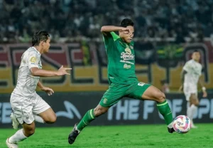 Motivasi berlipat Lucas Frigeri hadapi Persebaya Surabaya! Kiper Arema FC fokus penuh jelang Derby Jawa Timur