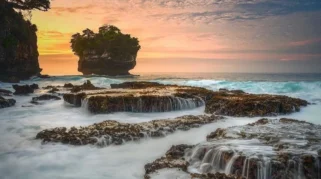 Pantai Karang Bokor Wisata Alam Terbaik di Jawa Barat: Gambaran Umum