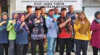 Pantau Pelaksanaan TKA di Jawa Timur, Kepala BBPMP Jatim Kunjungi SD Kiddoz Mojokerto